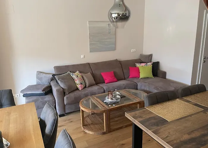 Kleines Seeglück Apartment *